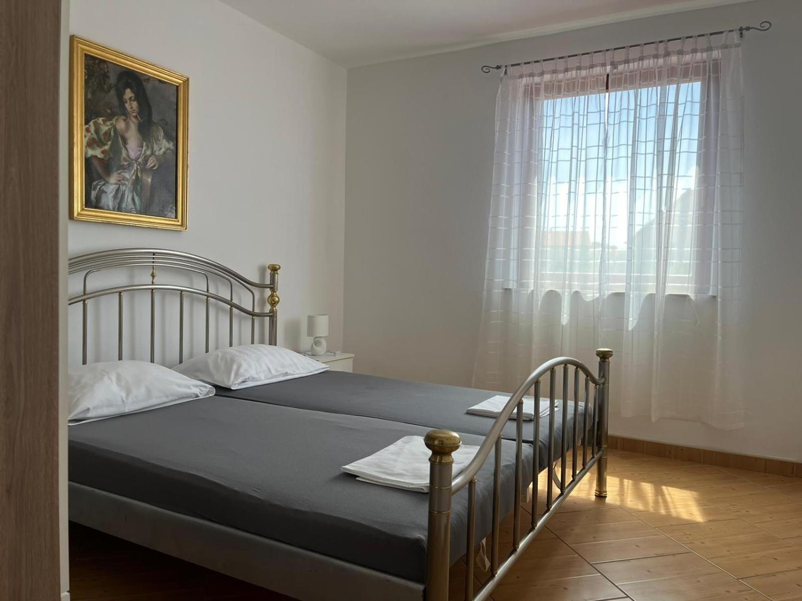 Apartmani Ana Sukošan Exterior foto